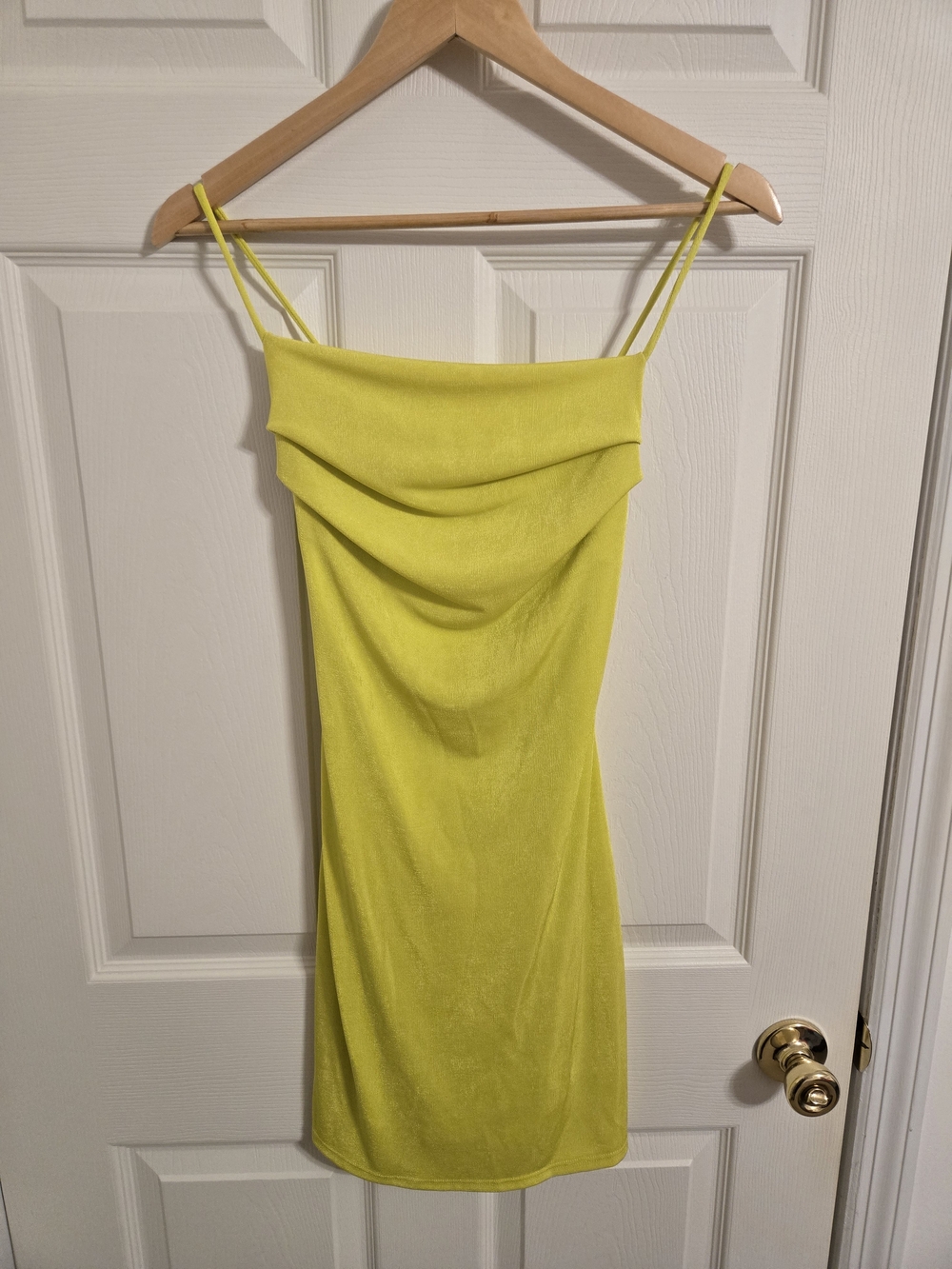21 Saints Vibrant Neon Yellow Spaghetti Strap Dress Size Small NWT